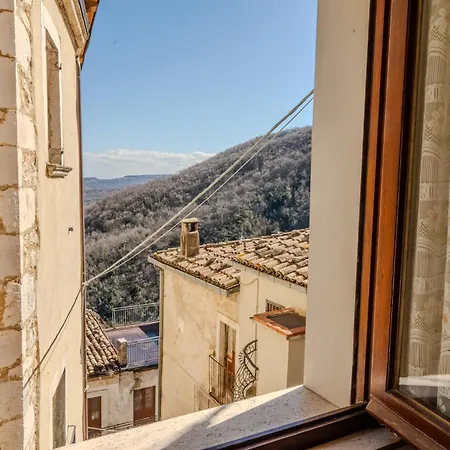 Holiday home Casa Di Nina Pretoro